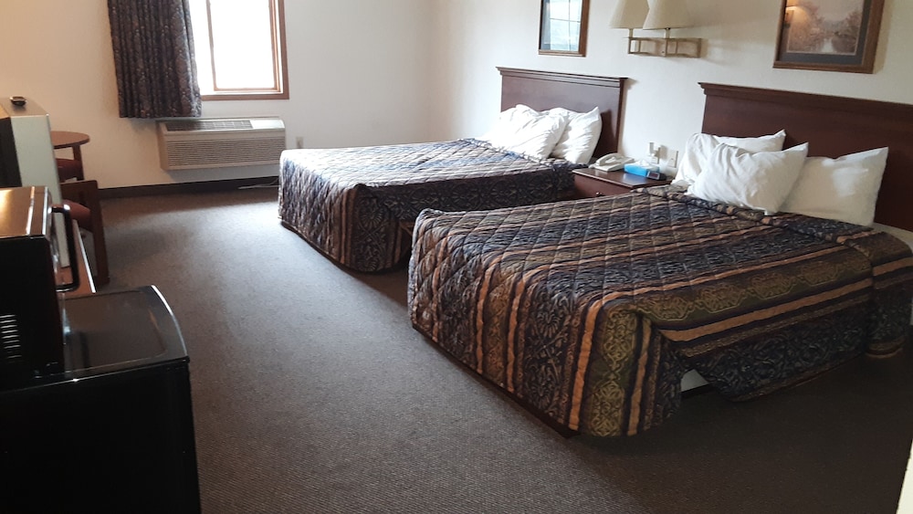 Park View Inn And Suites And Conference Center 30/65