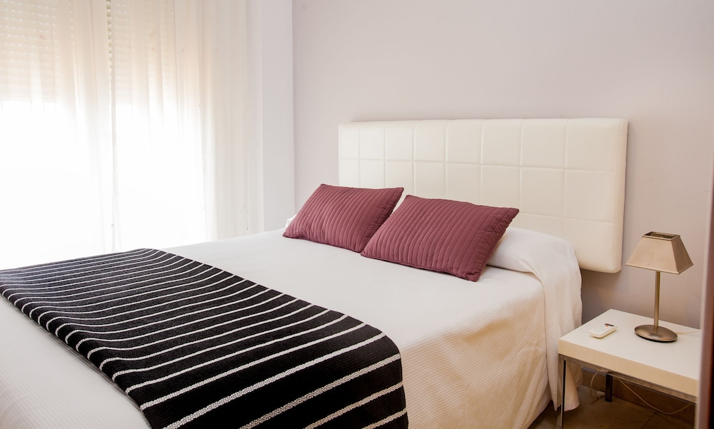 Hostal Abril 13/59