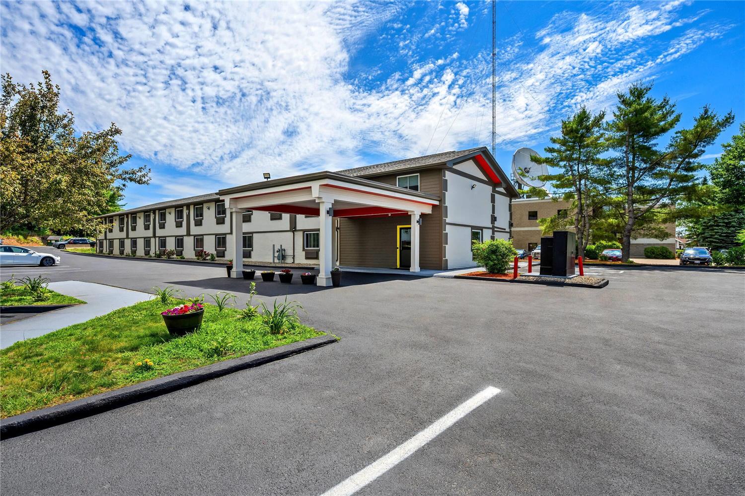 Super 8 By Wyndham Lewiston Auburn Area 11/18