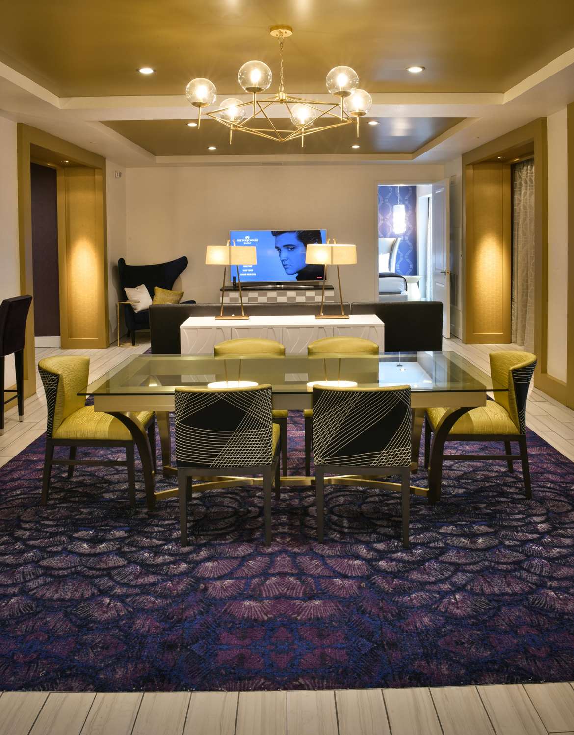 The Guest House at Graceland 29/41