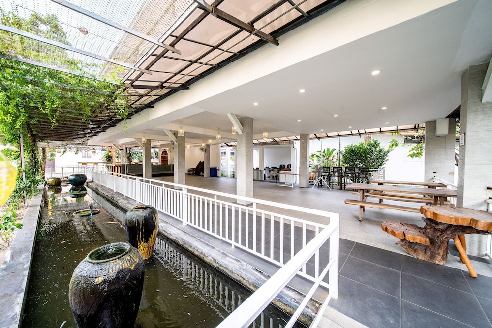 Kasalong Resort Pattaya 5/50