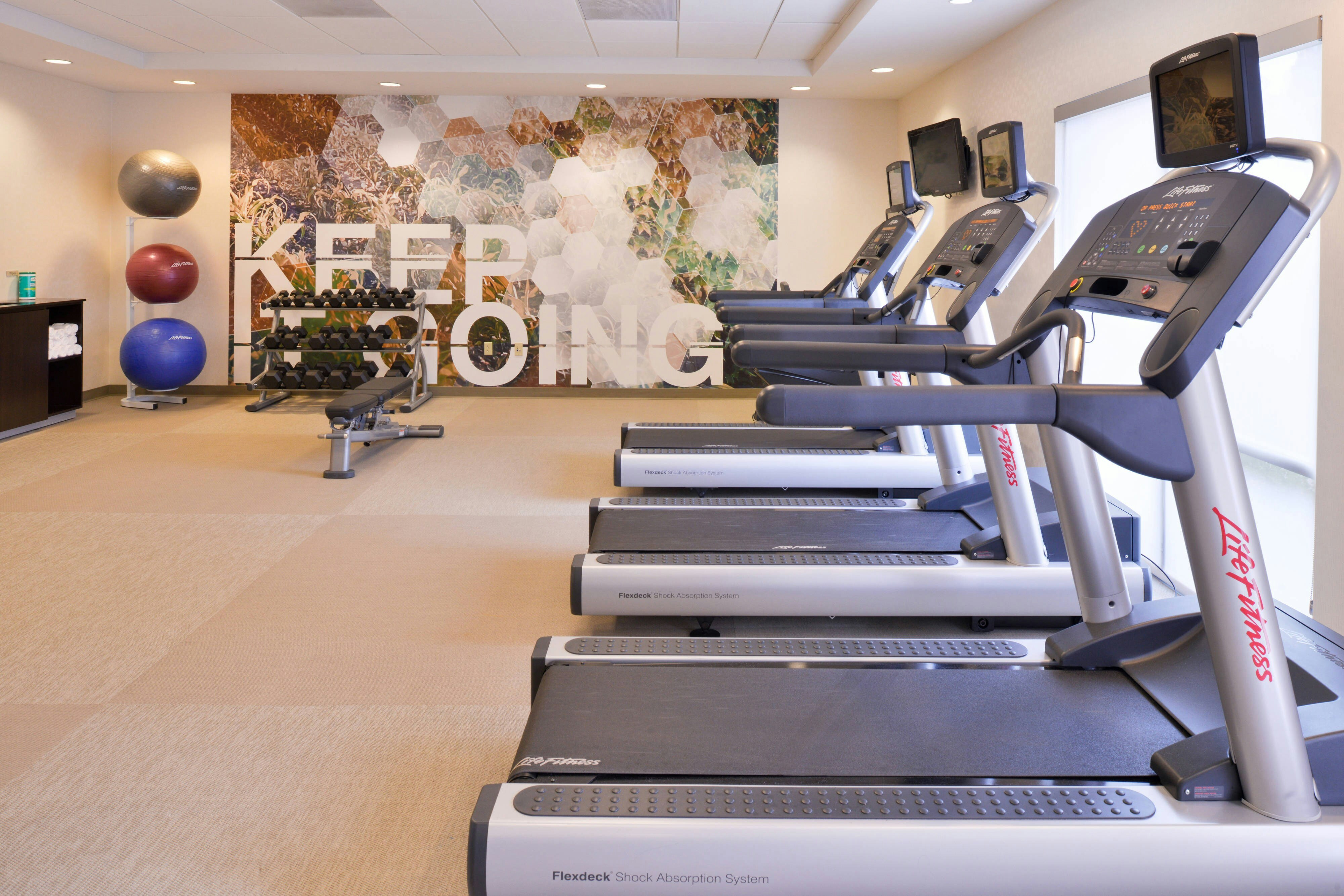 Springhill Suites By Marriott Corona Riverside 24/48