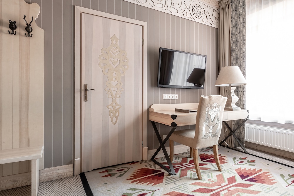 Aries Hotel Spa 41/50