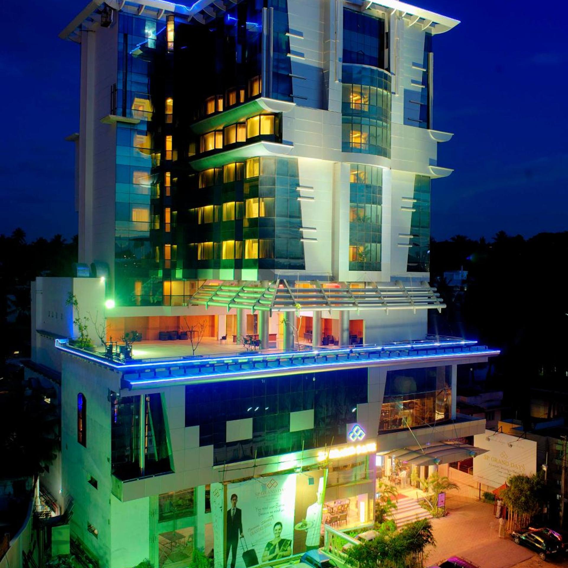 SP Grand Days Hotel 2/47