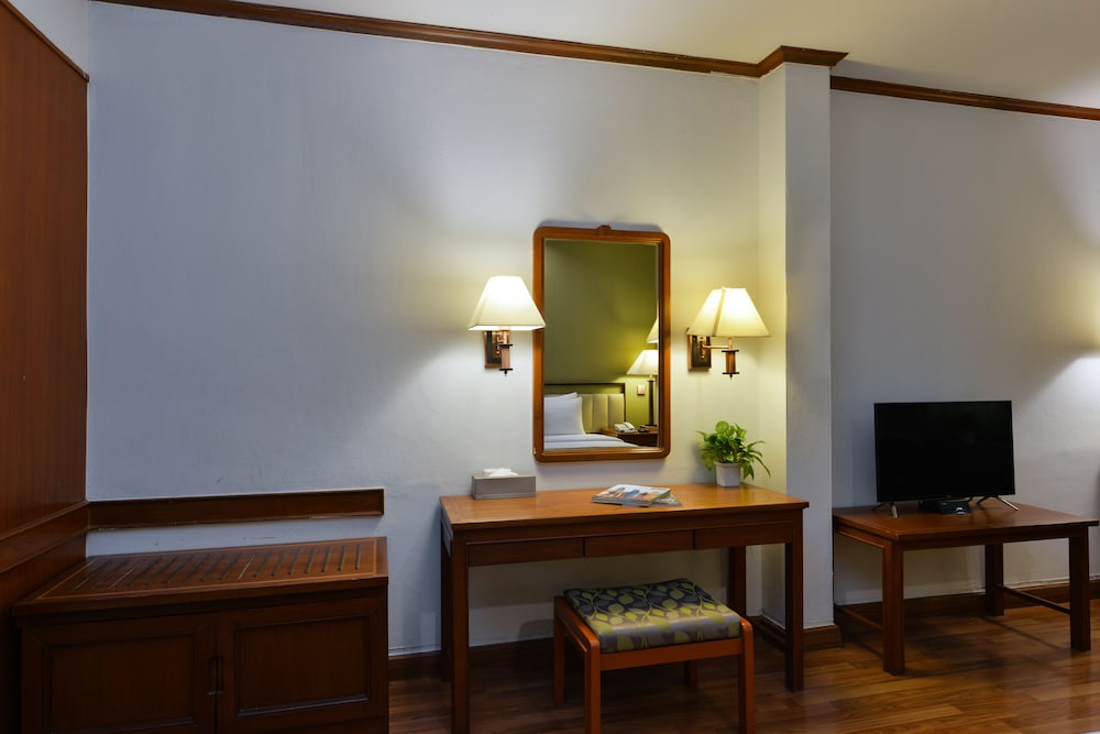 Arawana Regency Park Sukhumvit Ex Aspira Grand Regency Sukhumvit 65/73