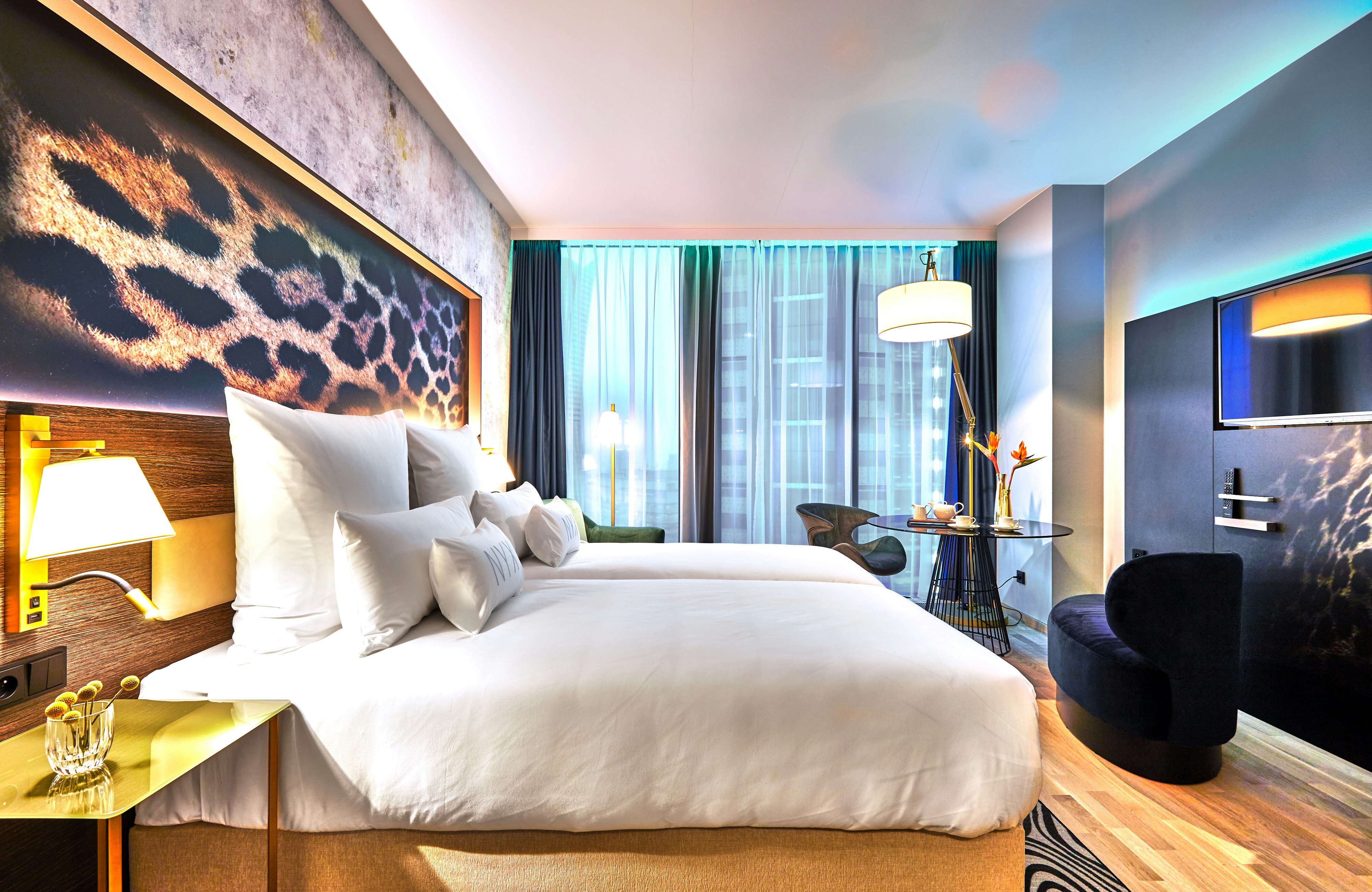 Down to Earth, Twin Beds