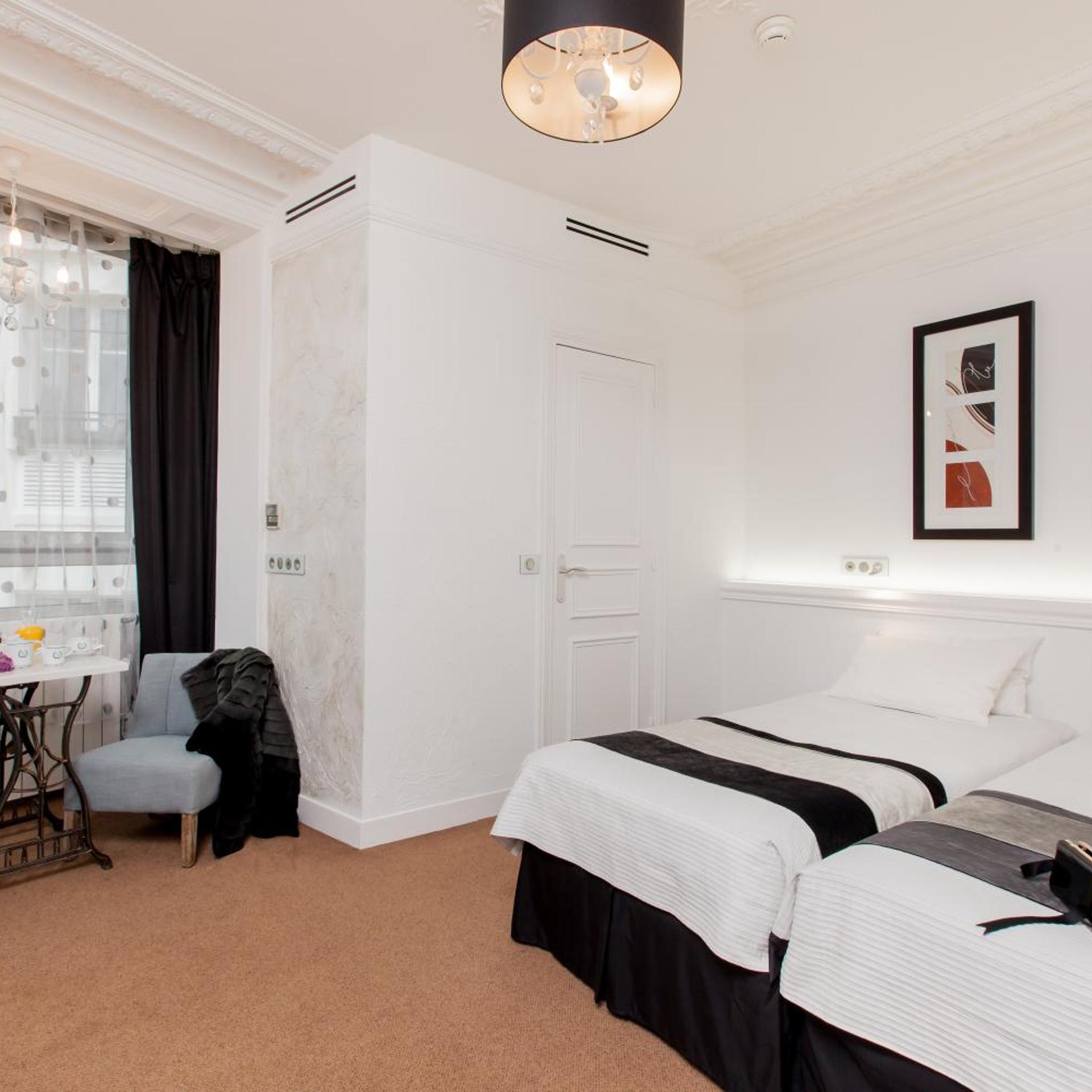غرفة كلاسيكية بسرير فردي، Hotel Bonaparte 2/3