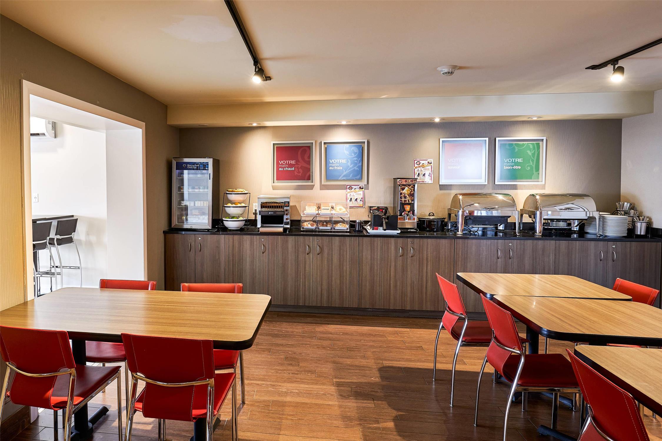 Comfort Inn Rouyn Noranda 11/16