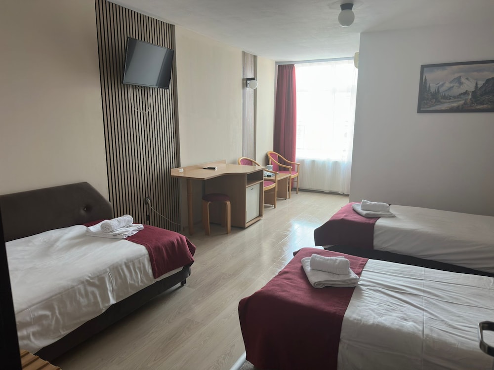 Hotel Apollo Hermannstadt 32/50