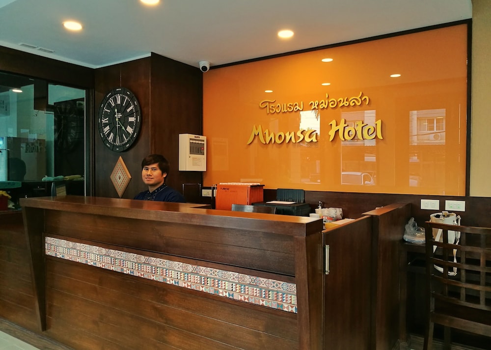 Mhonsa Hotel 10/61