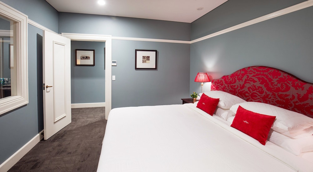 Heritage, Suite, Single Bed