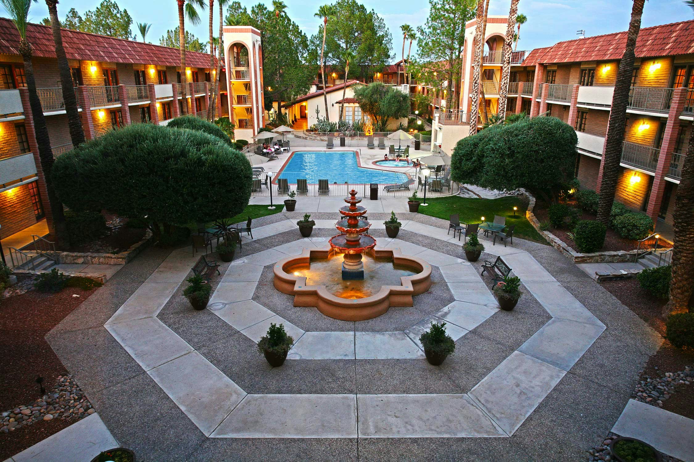 DoubleTree Suites by Hilton Tucson Airport 49/67