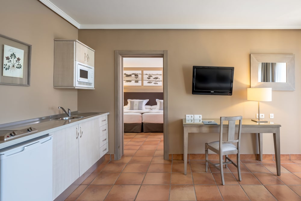 BARCELO MONTECASTILLO GOLF 42/68