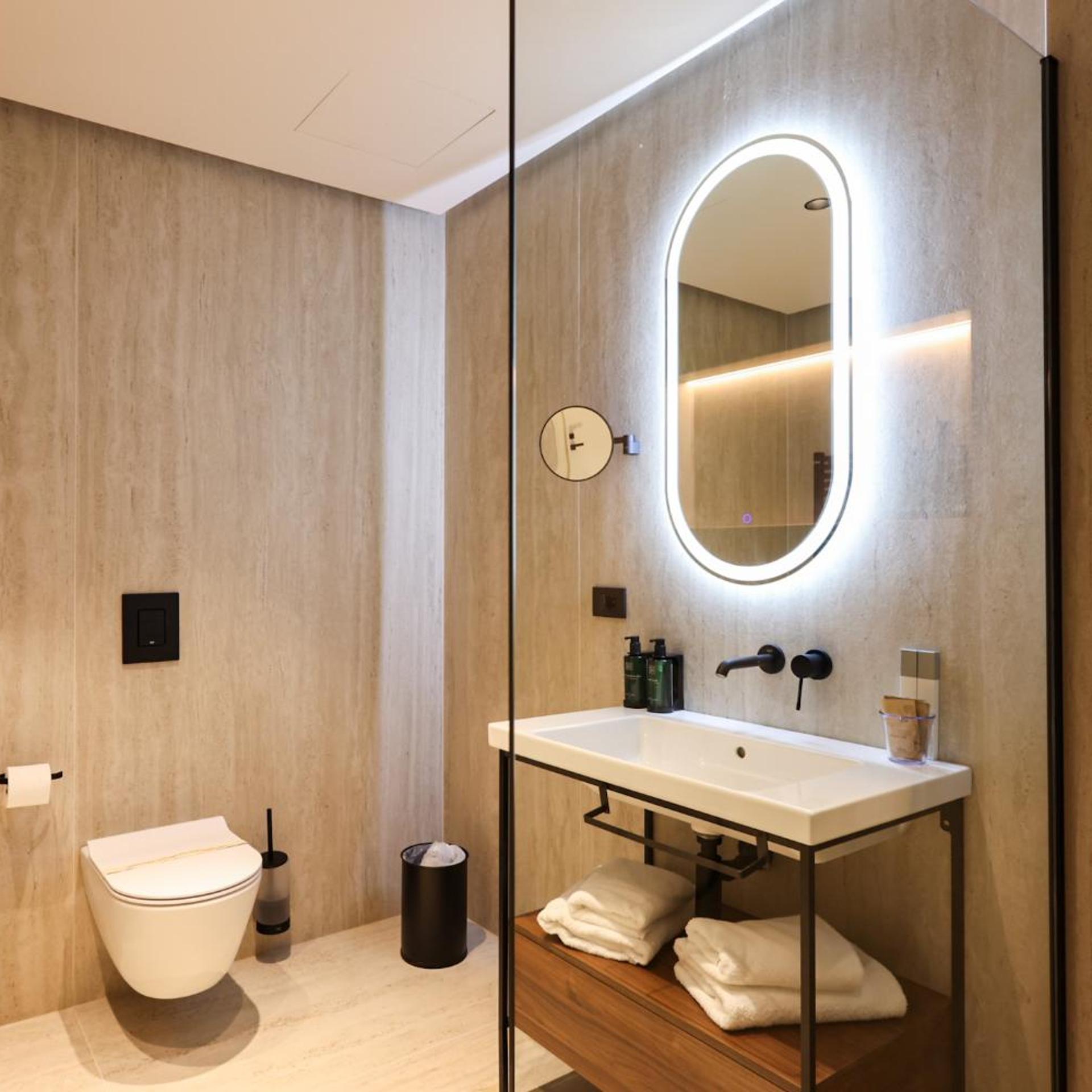 Safin Hotel & Spa 58/60