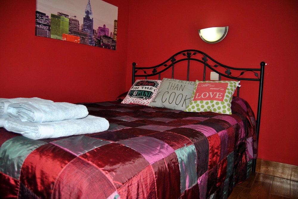 3 Bedrooms, Duplex, Deluxe, 1 Queen and 4 Single Beds, Mountain Side