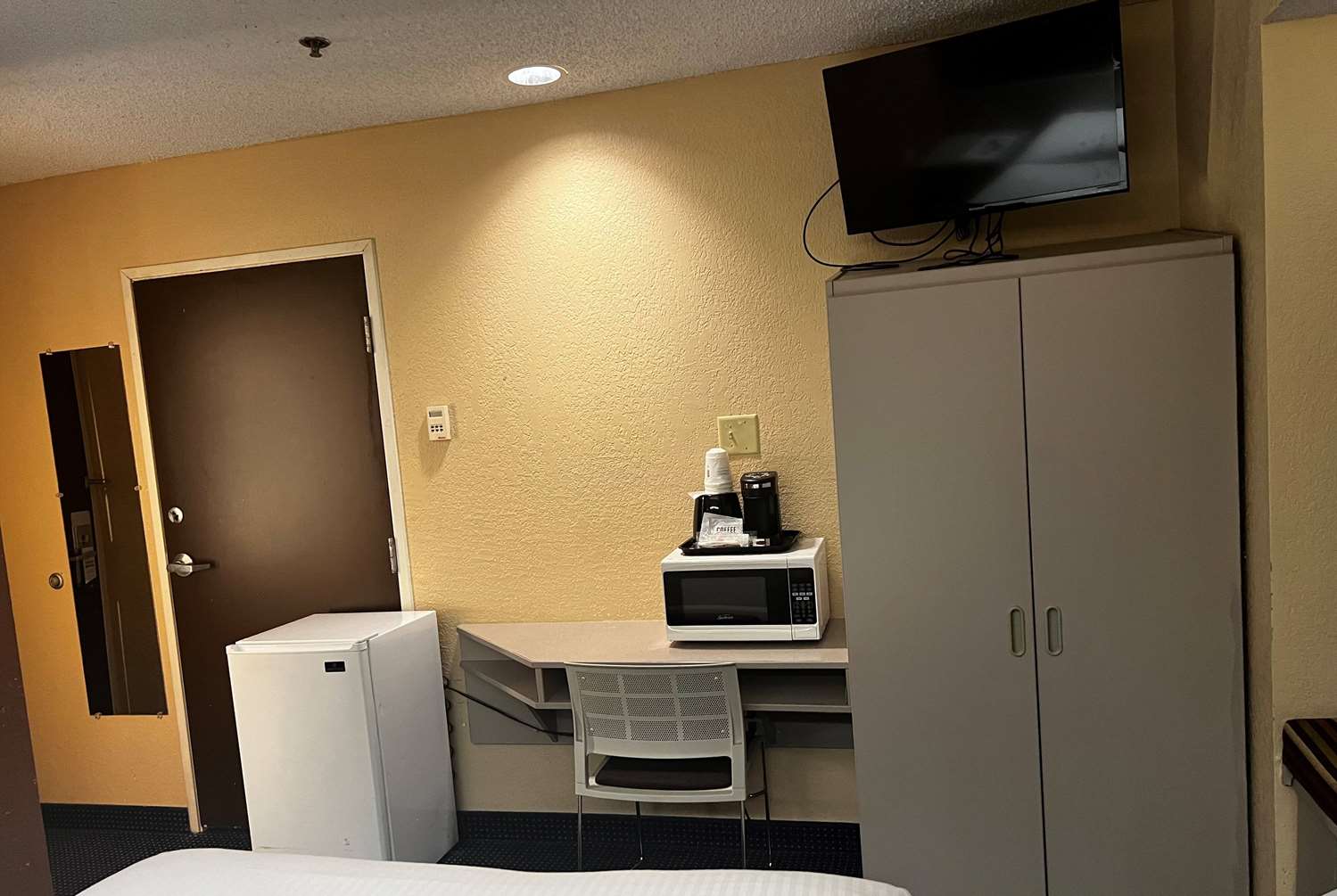 Microtel Inn And Suites Houston 28/32