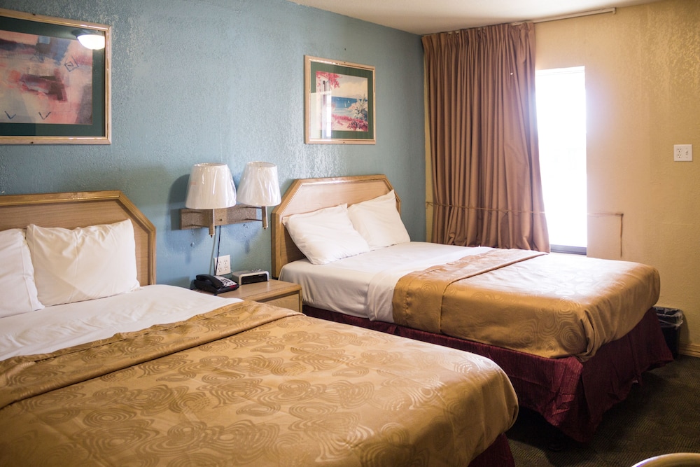 RODEWAY INN MUSKOGEE 4/39