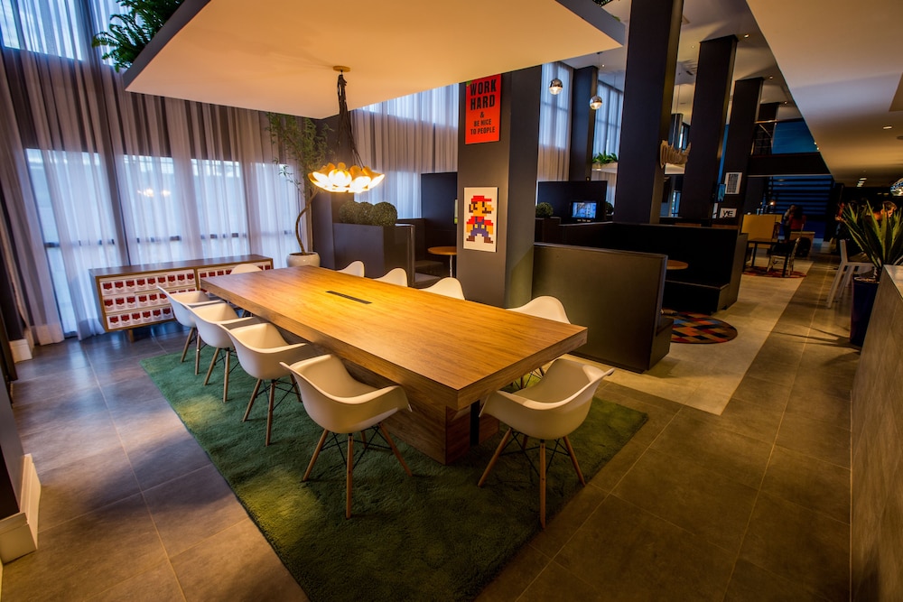 IBIS STYLES PARAUAPEBAS 51/75