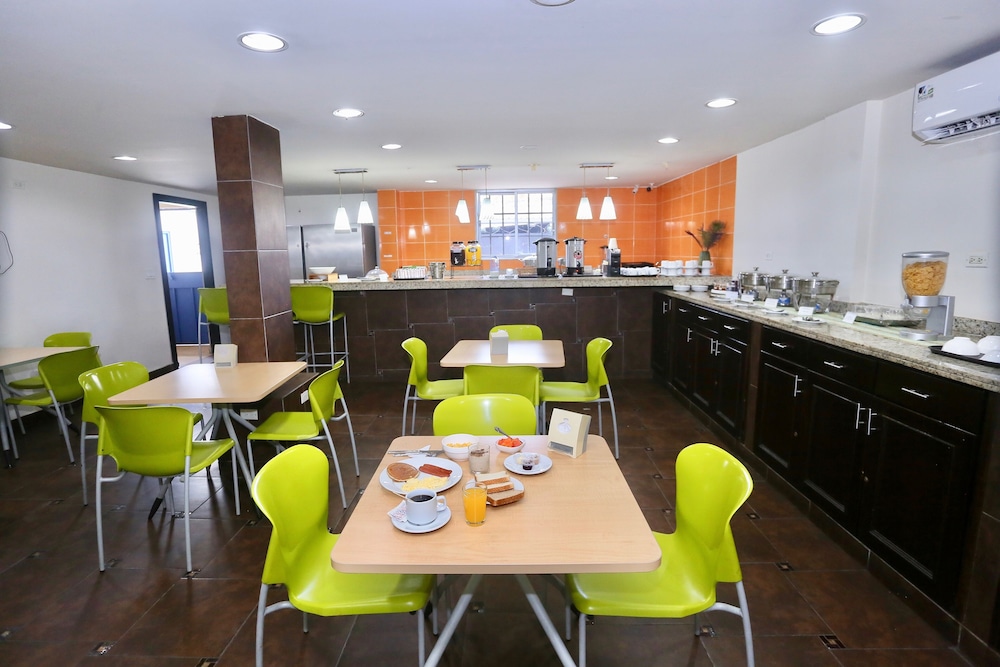 Metro Hotel Panama 38/53