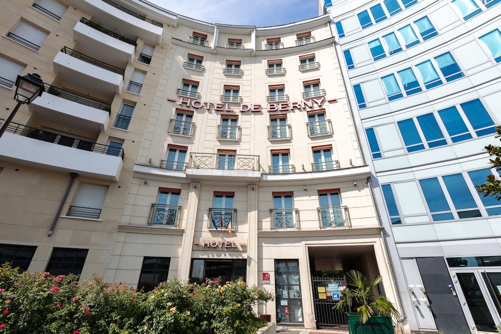 Hotel de Berny 2/58