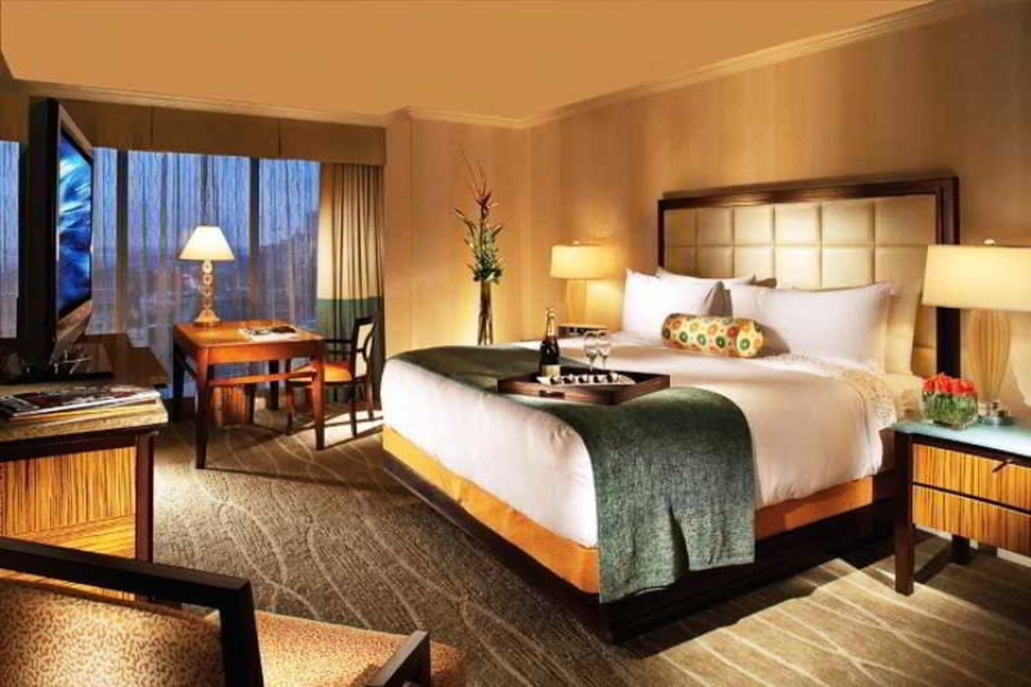 Junior Suite, King Bed