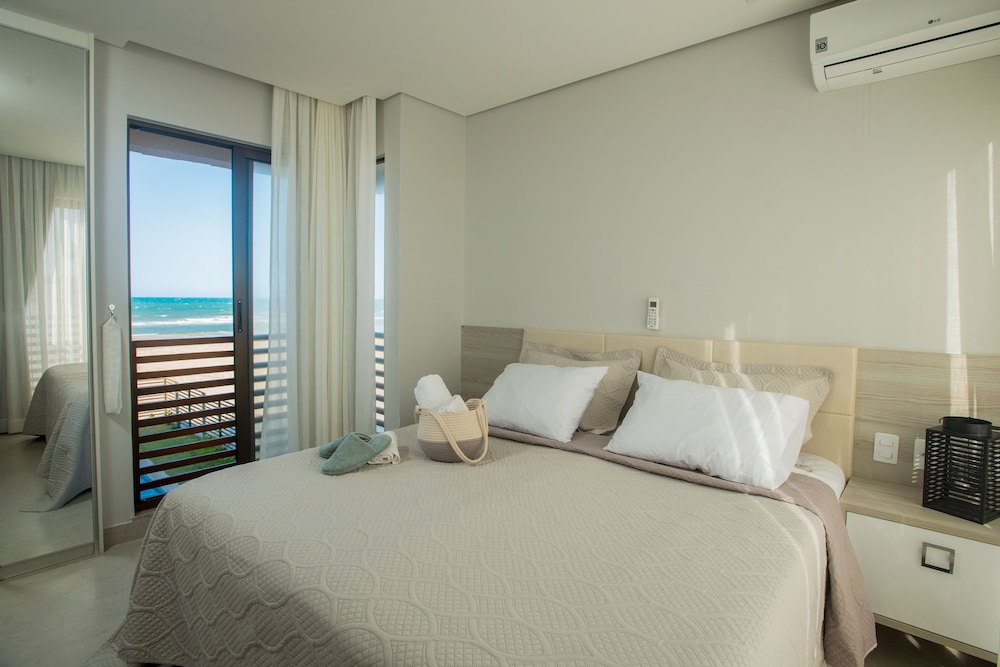 The Coral Beach Resort by Atlantica 8/50