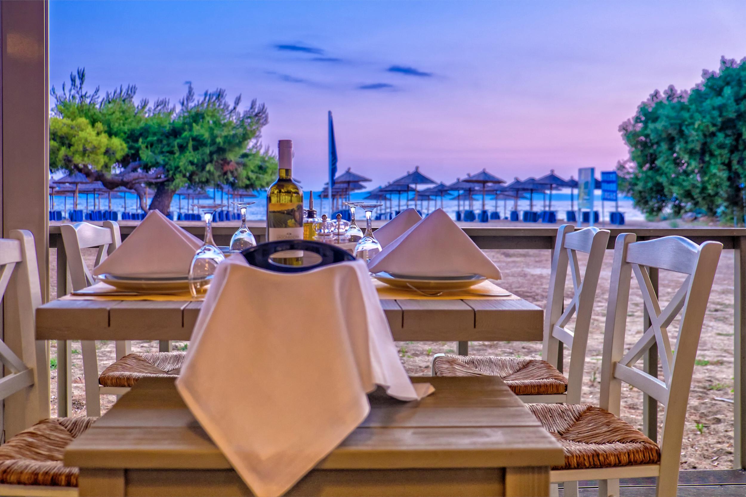 Lagomandra Beach Hotel and Suites 55/71