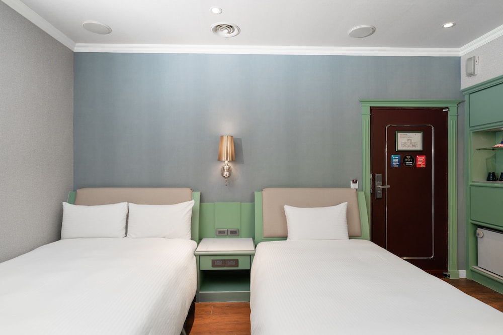 Fu Hsiang Hotel 24/68