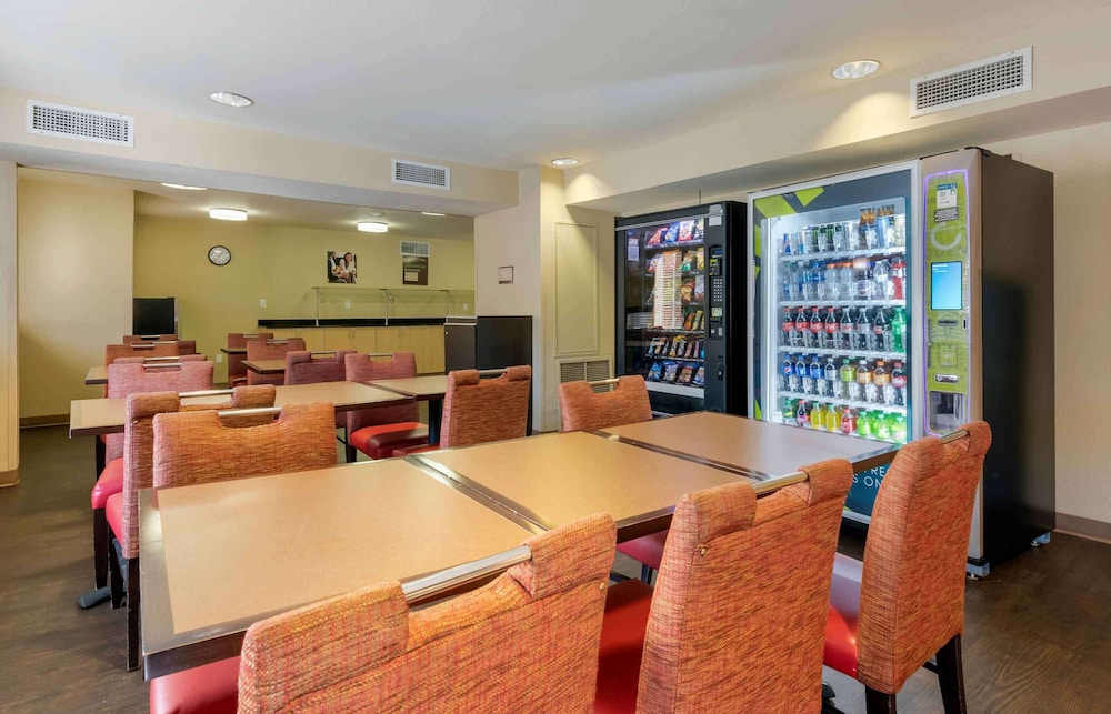 Extended Stay America-Orlando-Convention Ctr-Universal Blvd 30/46