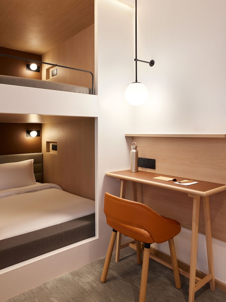 ASAI Bangkok Sathorn 14/42