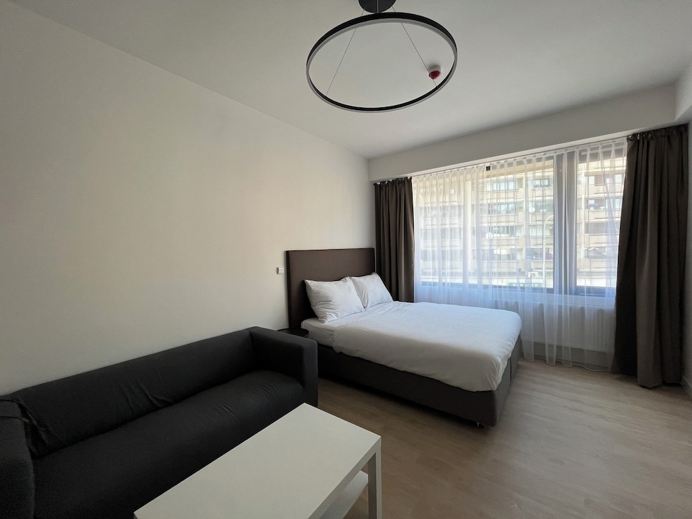 Post 120 Suites 11/20