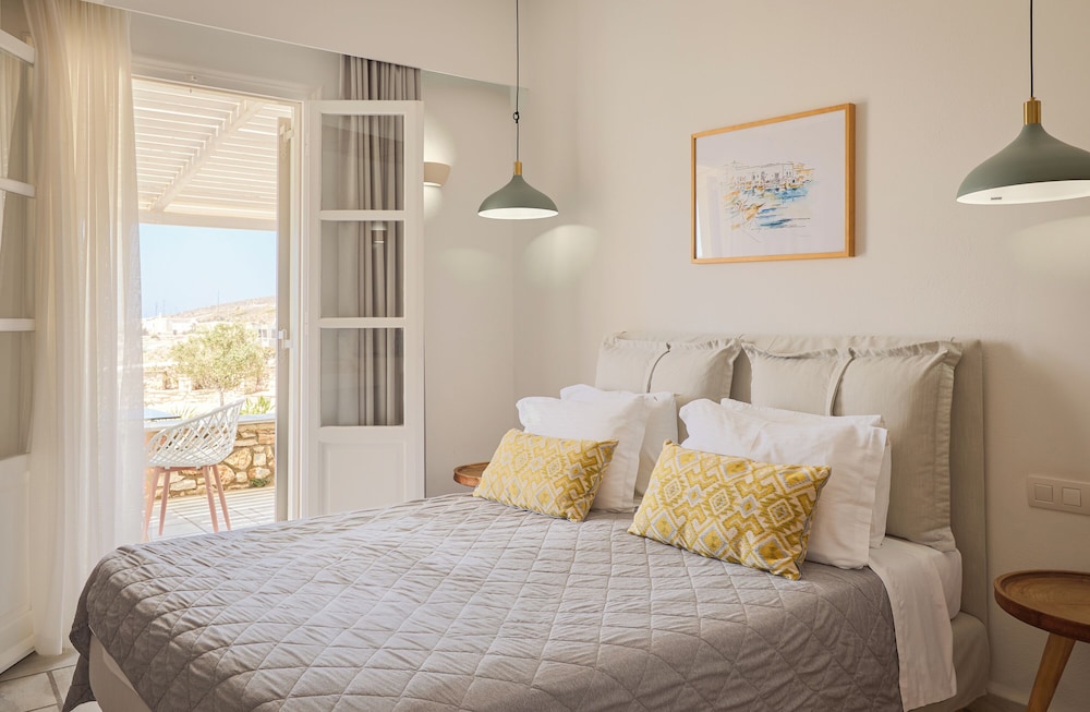 STANDARD, DOUBLE OR TWIN BED, SEA VIEW