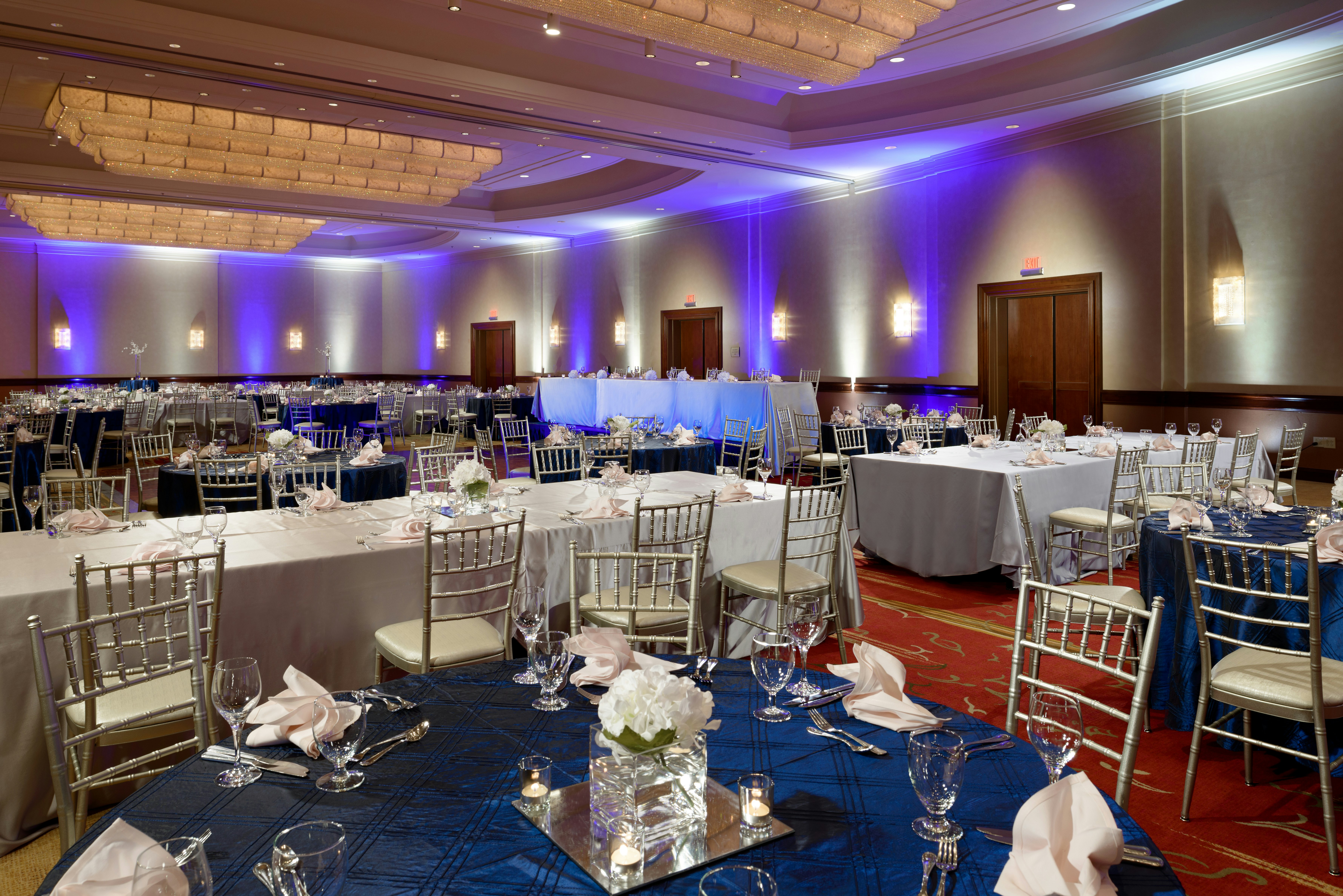 DoubleTree by Hilton Washington Dulles Airport 66/72