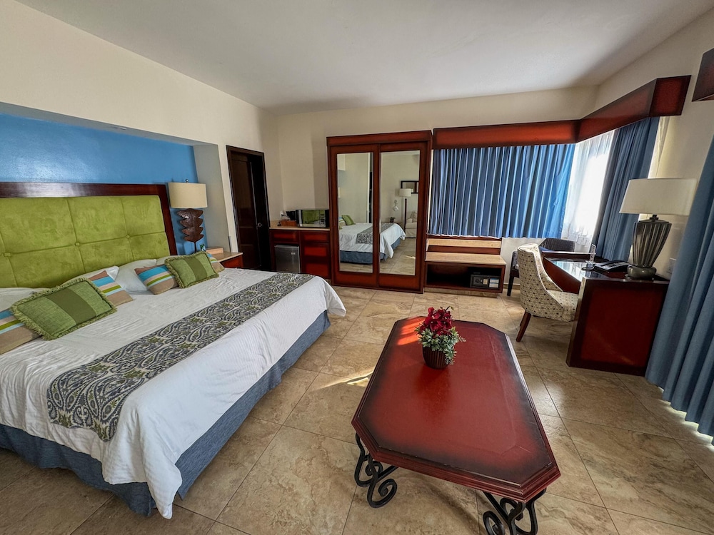 Hotel Blue Business Class 11/50