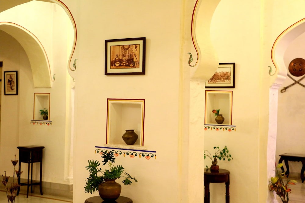 DEV NIWAS - HERITAGE HOTEL 19/22