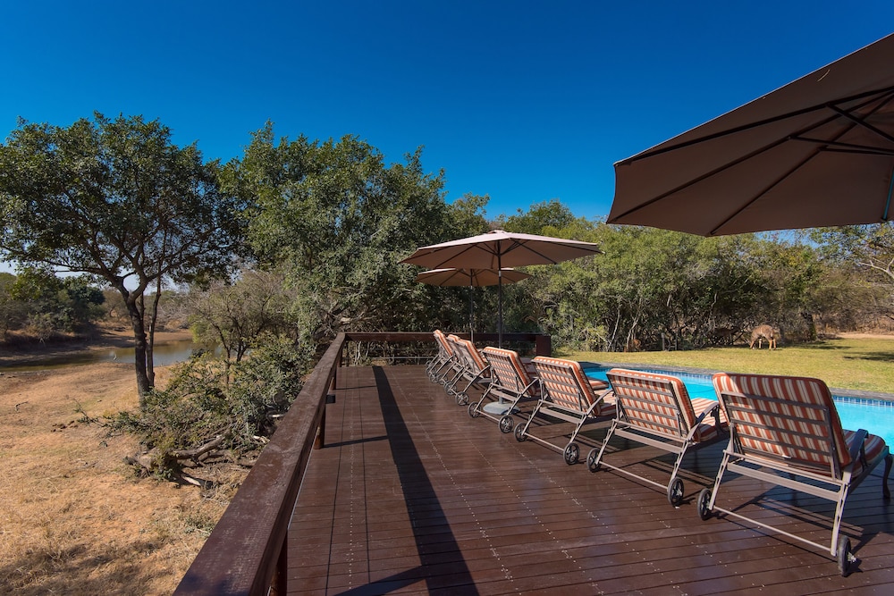 Waterbuck Game Lodge - All Inclusive 33/50