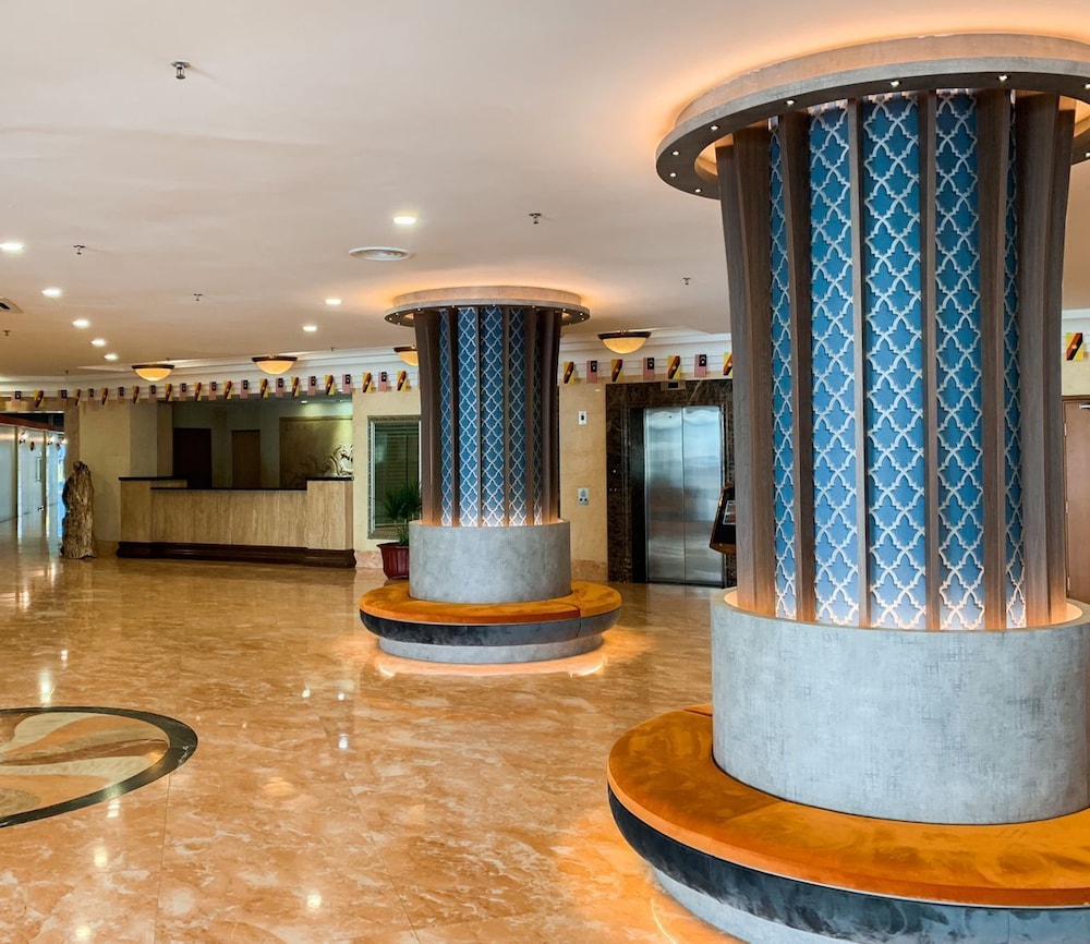 Margherita Plaza Hotel 2/63