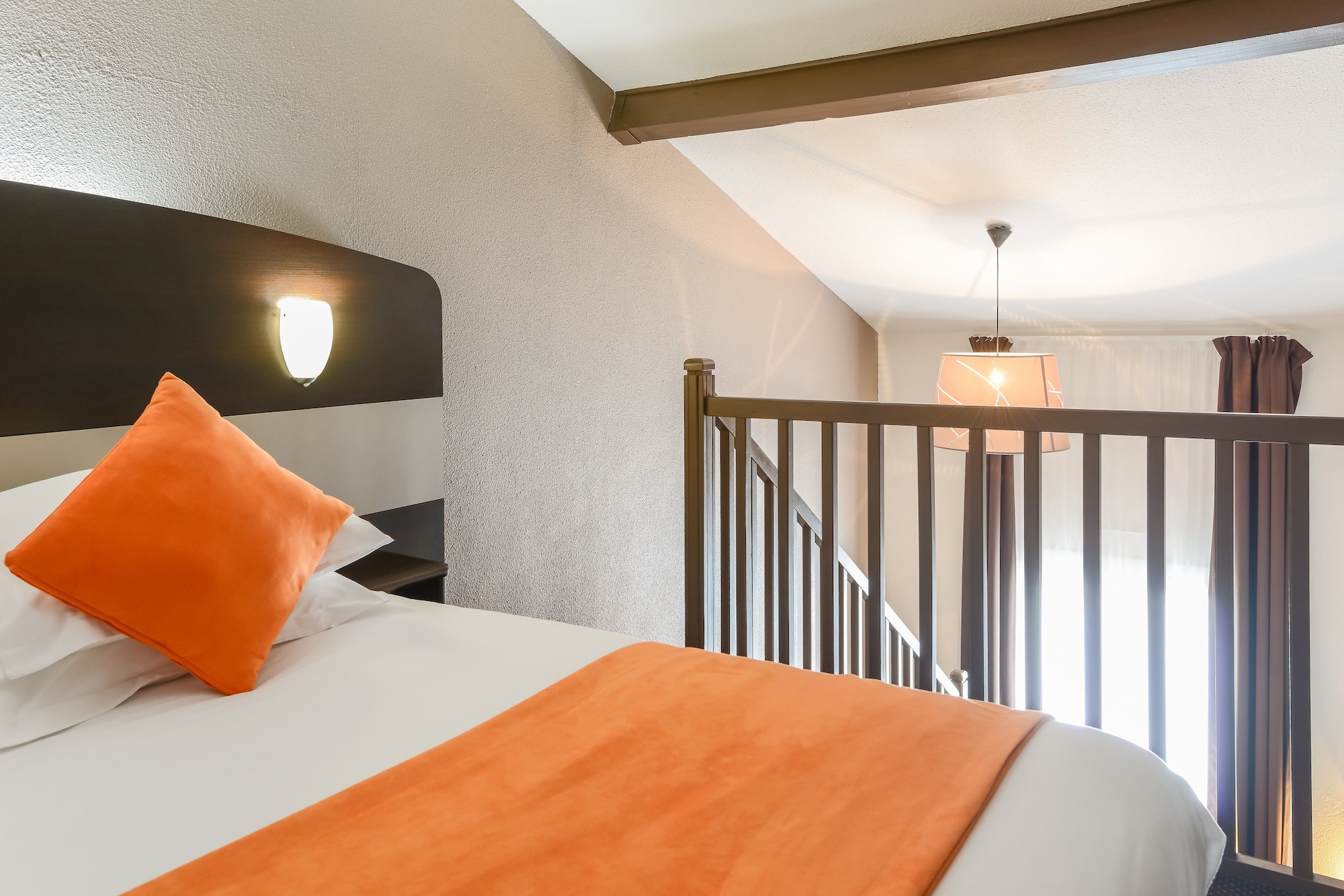 غرفة عائلية بسرير مزدوج وسرير فردي، The Originals Le Relais D Aubagne 7/10