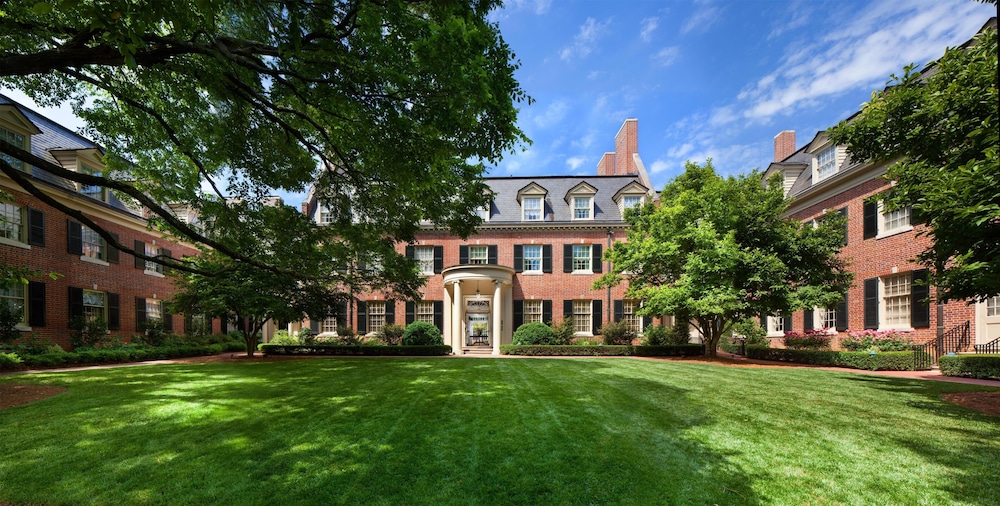 The Carolina Inn, a Destination by Hyatt Hotel 41/50