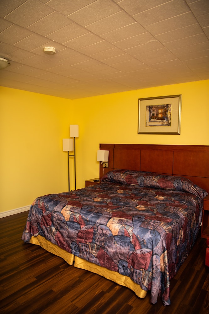 Advance Inn 21/50