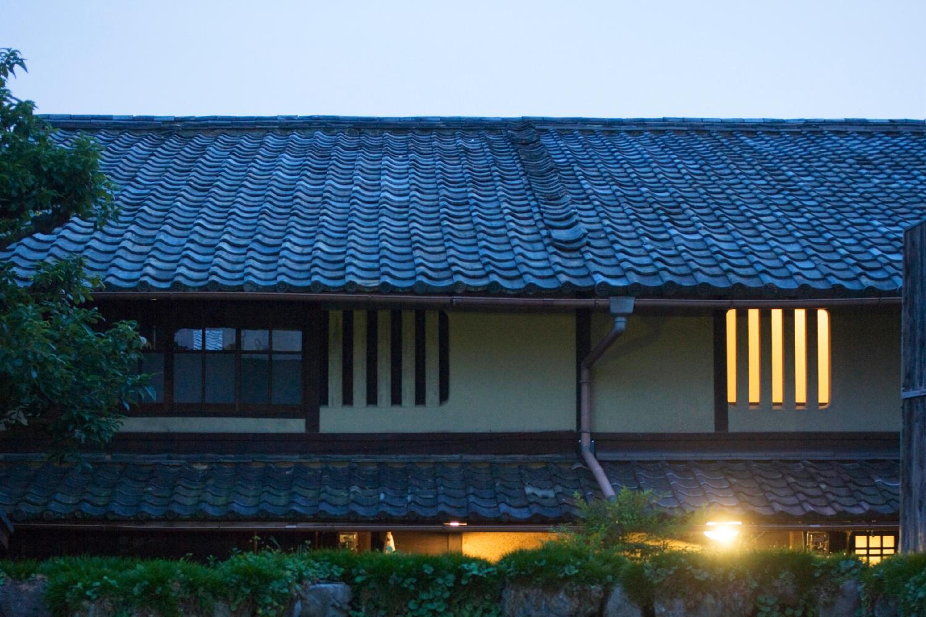Demizu Machiya 2/29