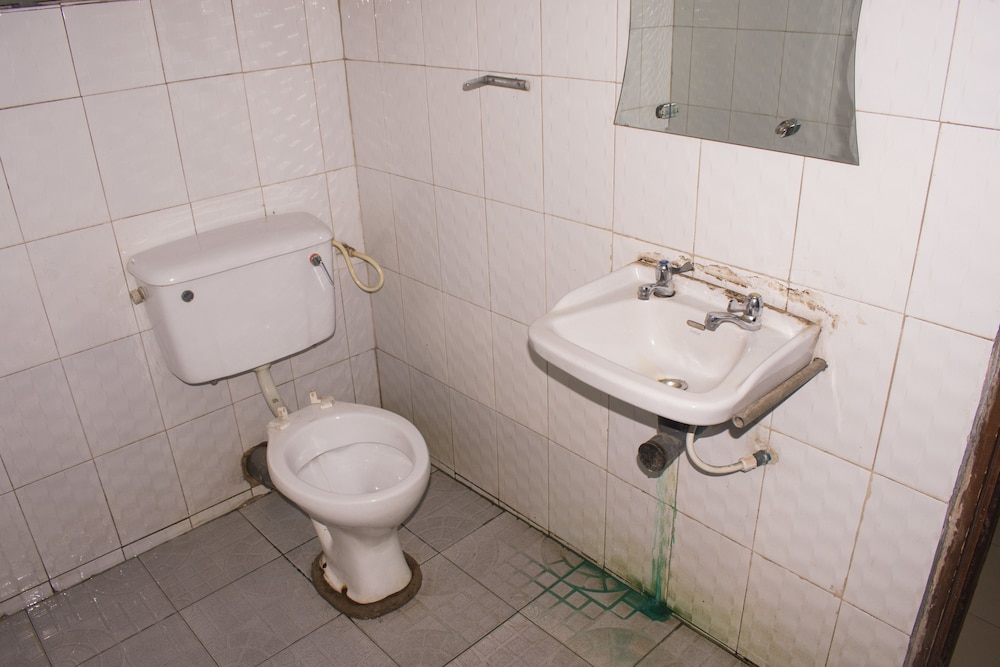 Jolac Hotel And Suites 37/44