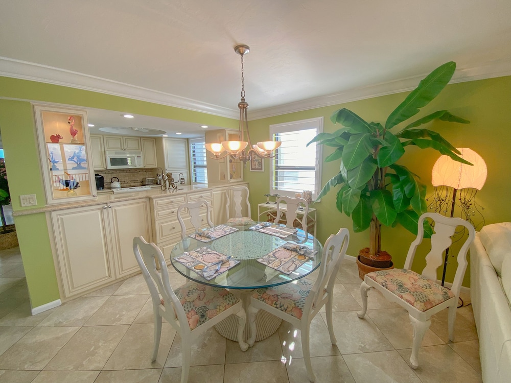 Resort Harbour Properties 29/50