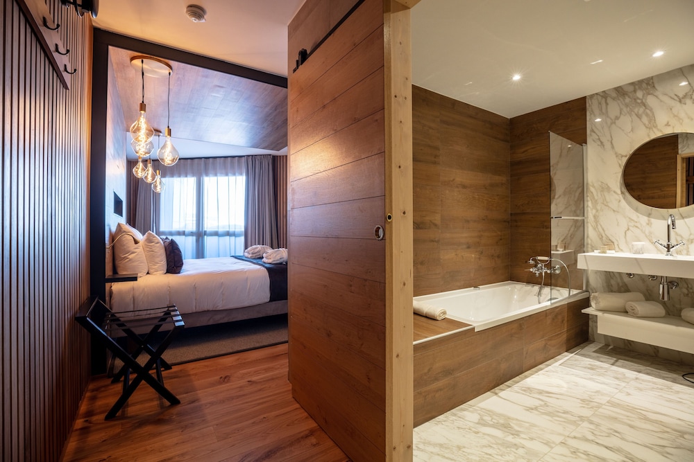 Hotel Le Diamond Rock 50/50