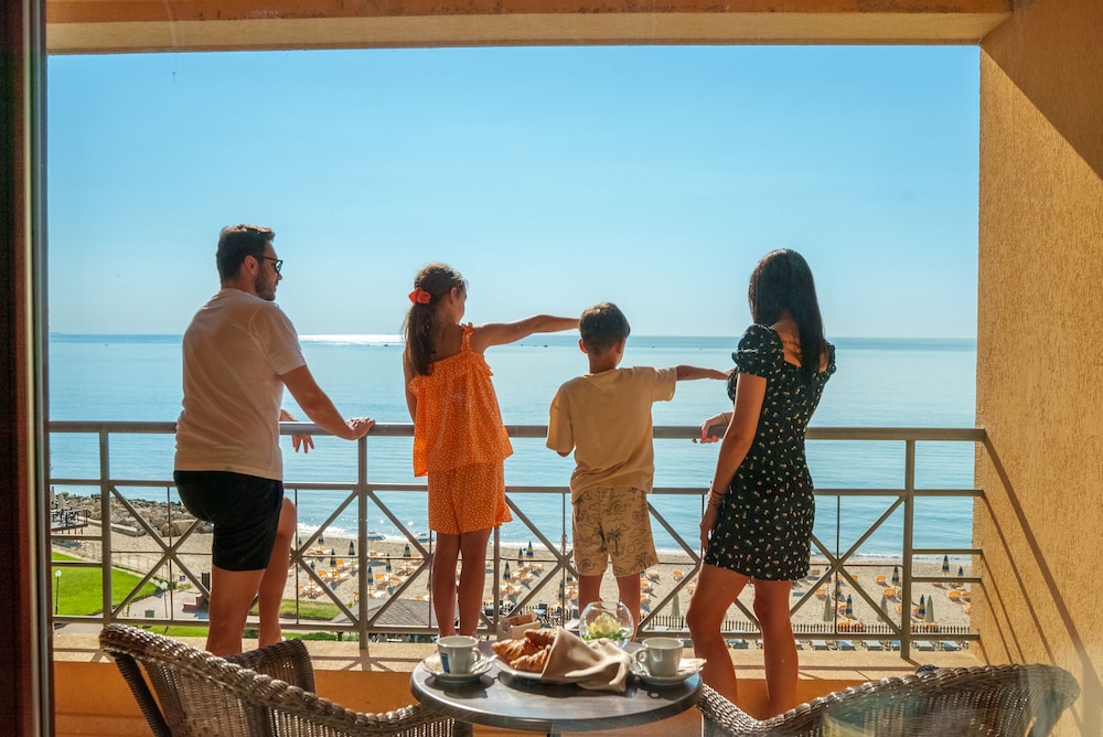 HVD Riviera beach Hotel Riviera Holiday Club 44/47