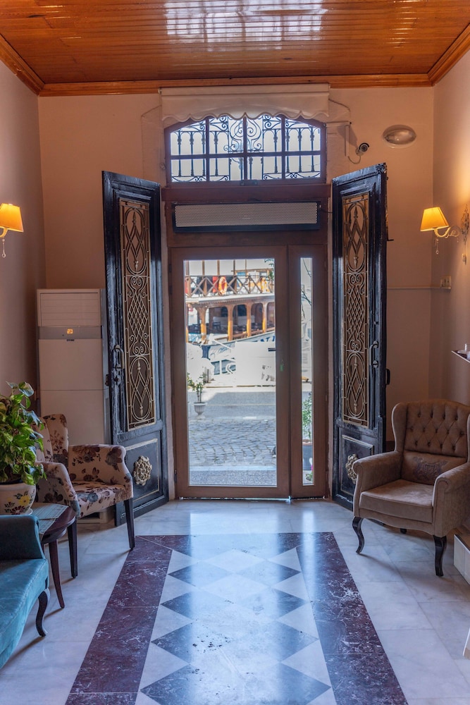Hotel Karacam 8/50