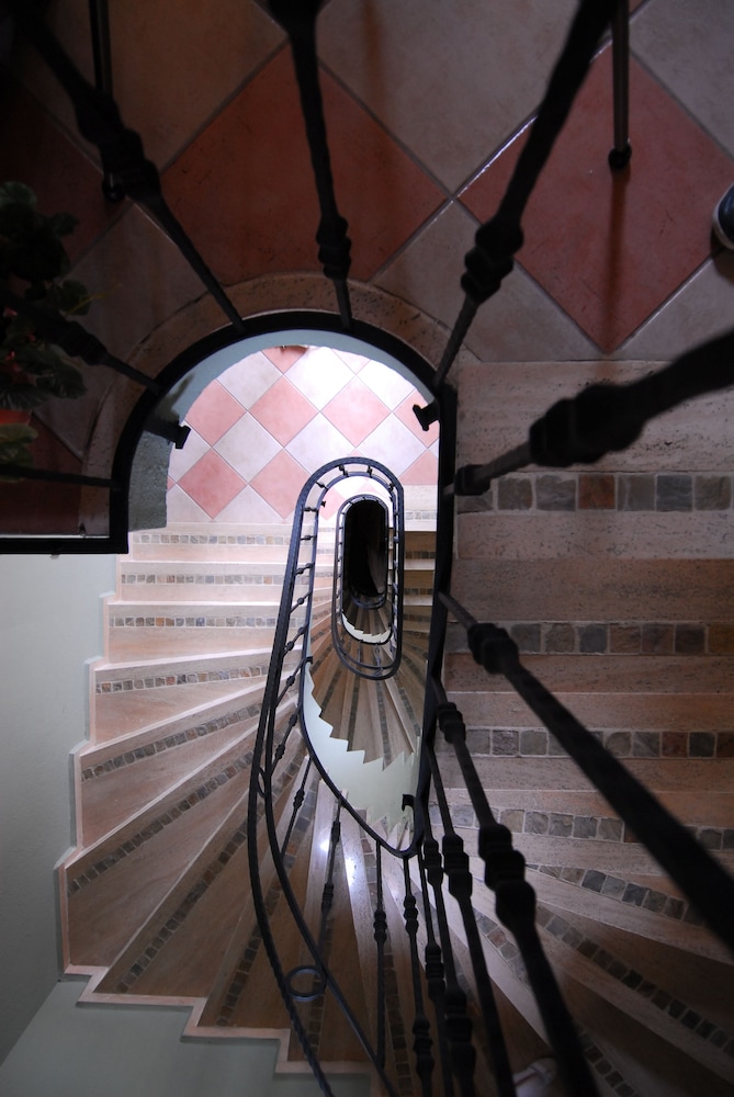 Villa Danlin Hotel 21/44
