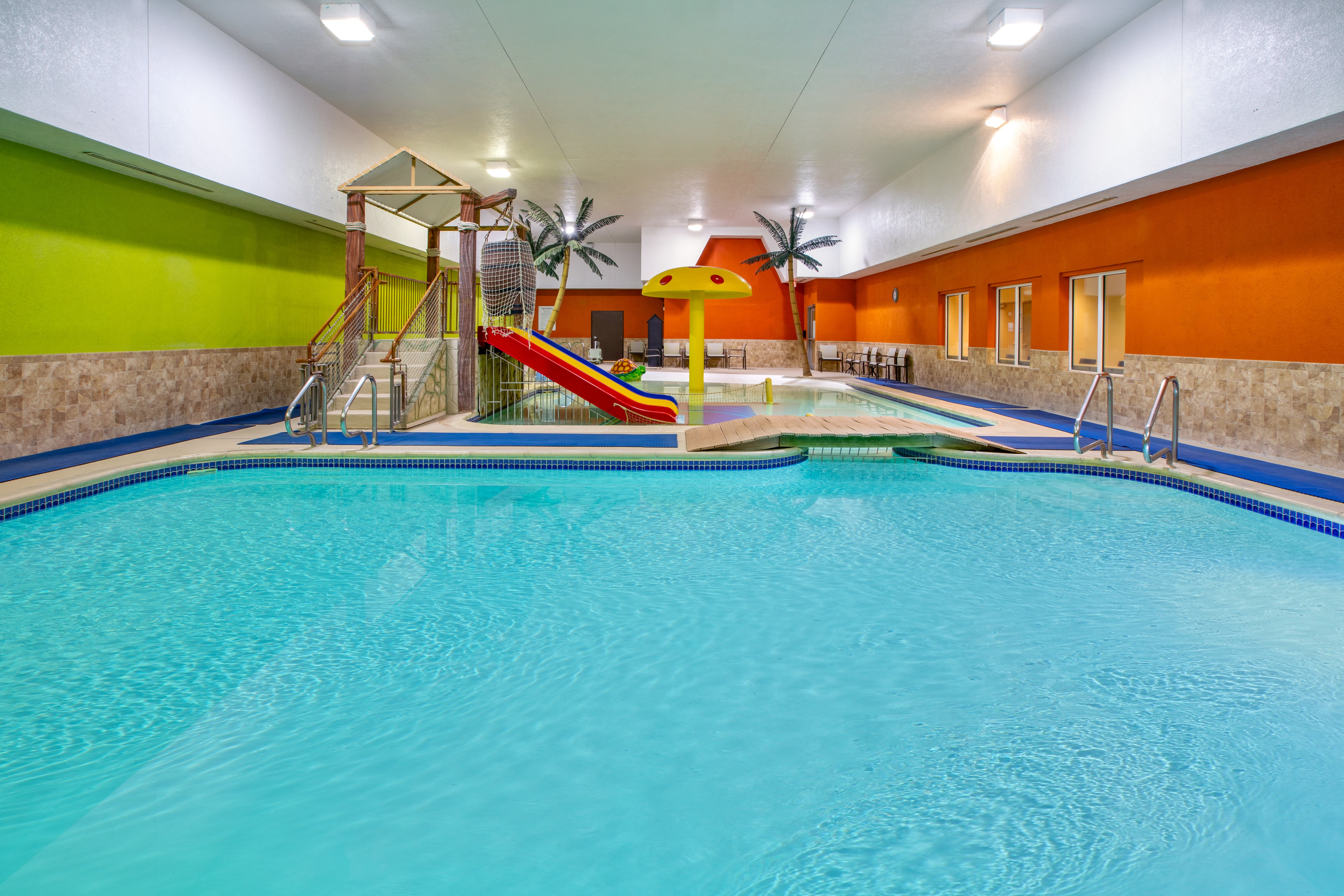 Holiday Inn Express Fremont 35/42