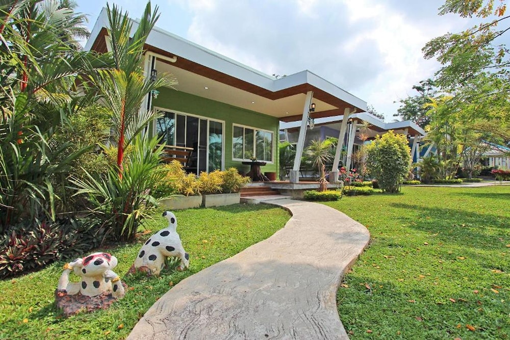 Maikhao Home Garden Bungalow 46/61