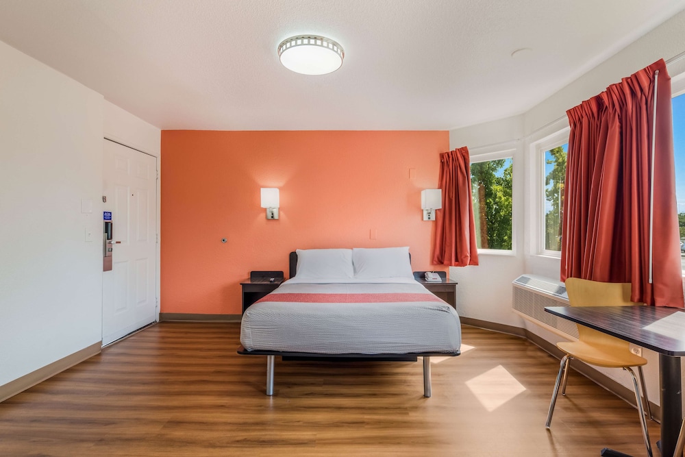 Motel6 Rohnert Park, CA 26/60